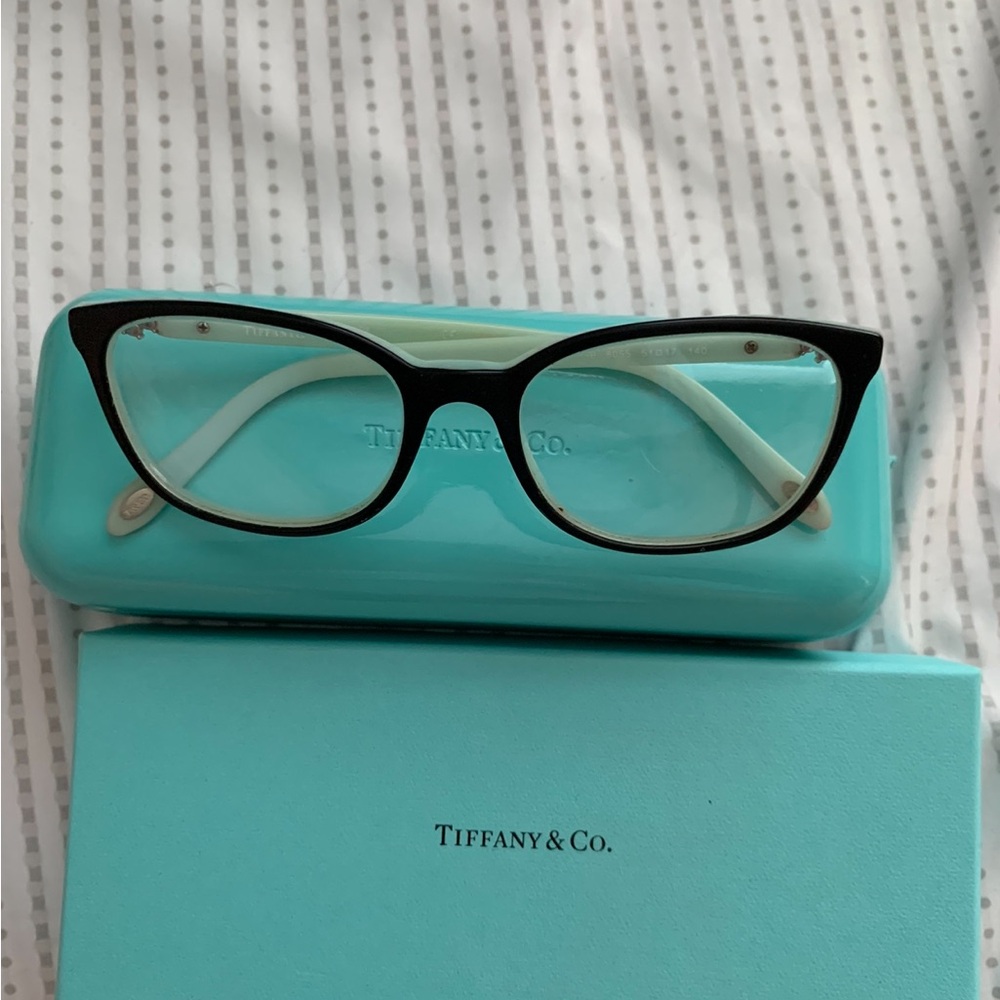 Tiffany’s prescription glasses r on sale.